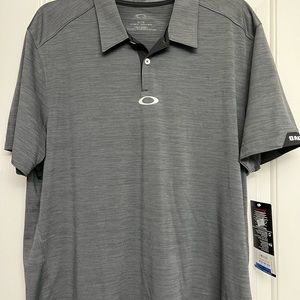 Mens Oakley golf shirt